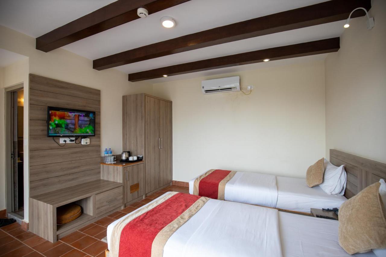 Gateway Himalaya Resort Ghanpokhara Екстериор снимка