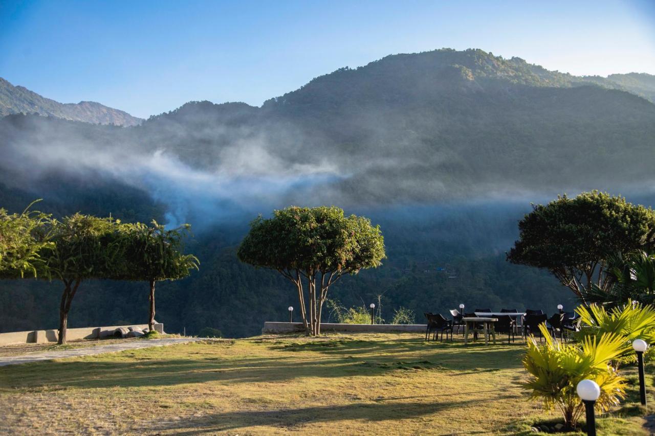Gateway Himalaya Resort Ghanpokhara Екстериор снимка
